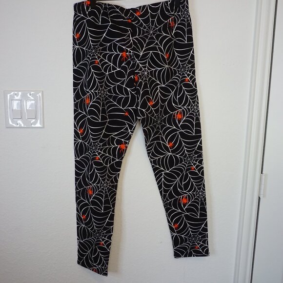No Boundaries Juniors' Spiderweb Leggings - Picture 8 of 15